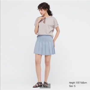 Uniqlo Pleated A-line Mini Skirt
